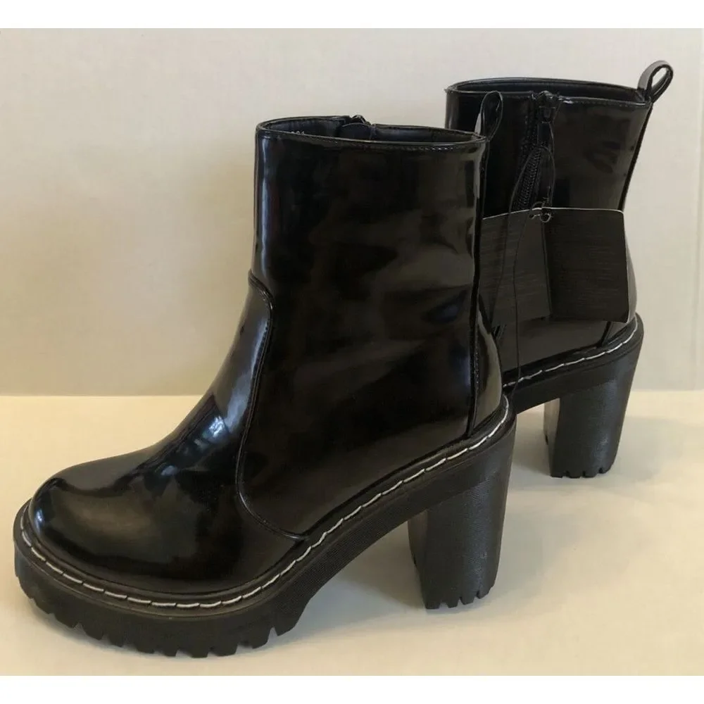 Forever 21 Chelsea Boots Womens Size 8 Faux Leather Black w/‎ Zipper Chunky Heel